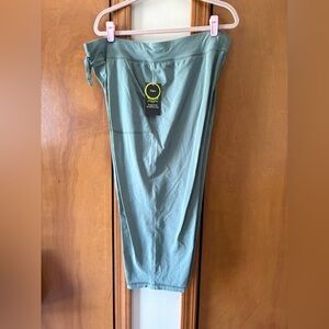 Athleisure Drawstring Capri Pants in Sage Green